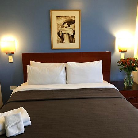 Filatelia Suites & Travel 基多 外观 照片