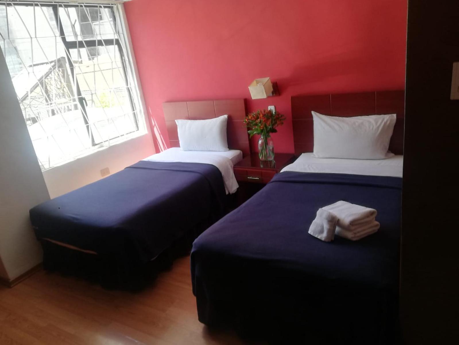 Filatelia Suites & Travel 基多 外观 照片