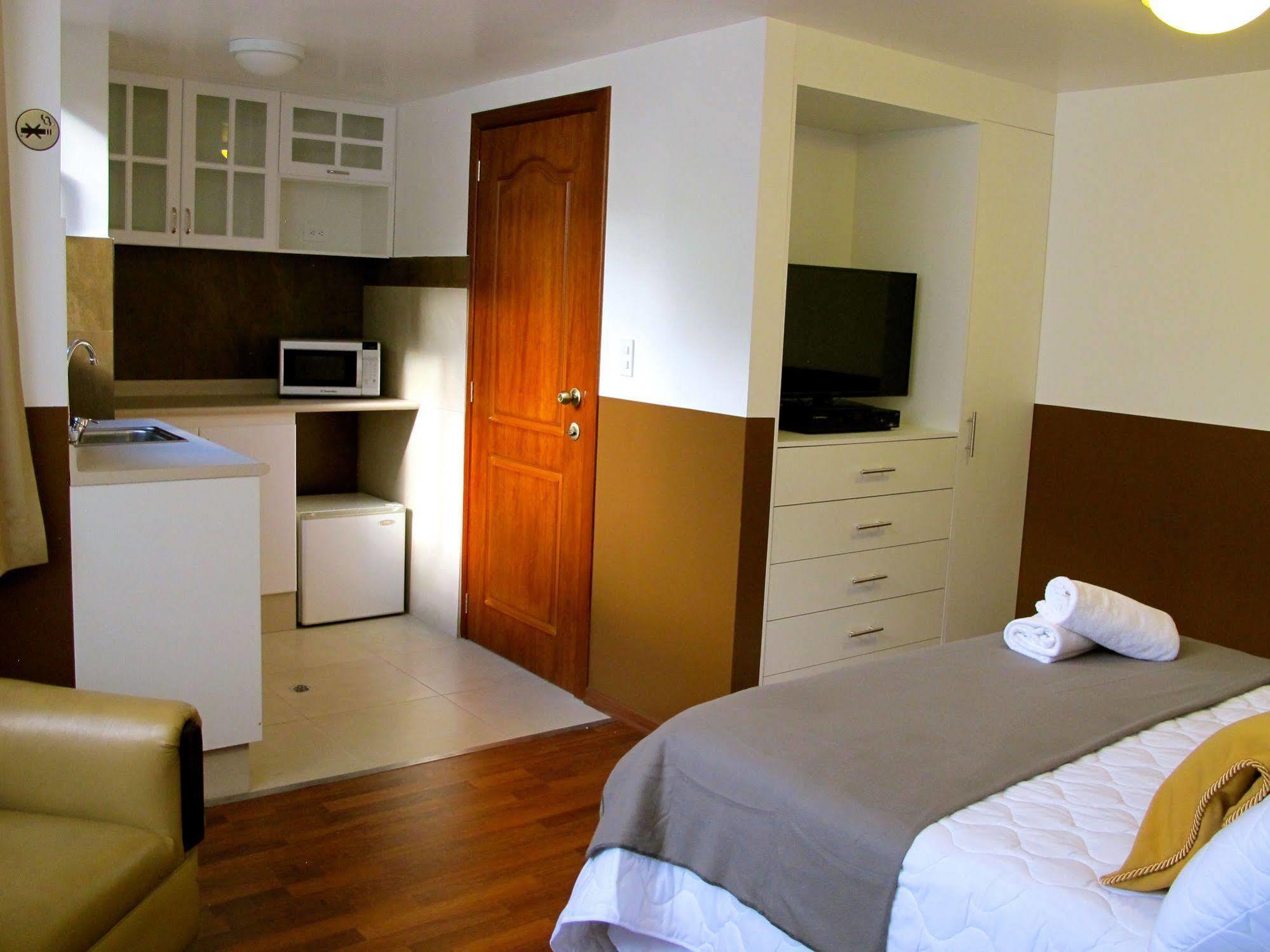 Filatelia Suites & Travel 基多 外观 照片